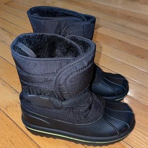 WINTER BOOTS SZ 12